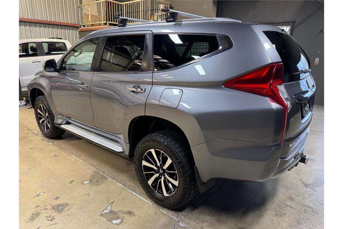 2017 Mitsubishi Pajero GLX NX