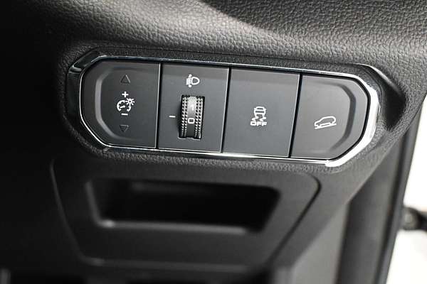 2022 GWM Haval Jolion Ultra Hybrid A01