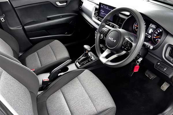 2023 Kia Stonic S YB