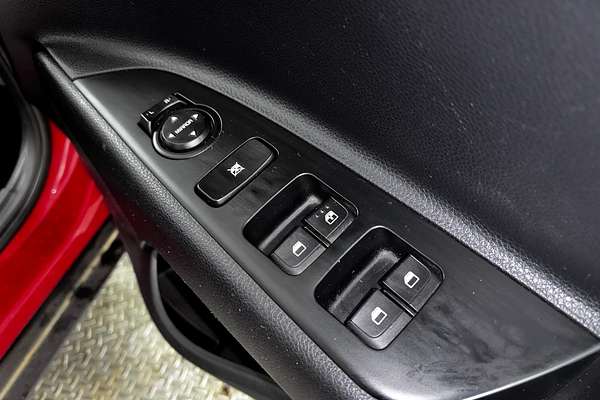 2023 Kia Stonic S YB