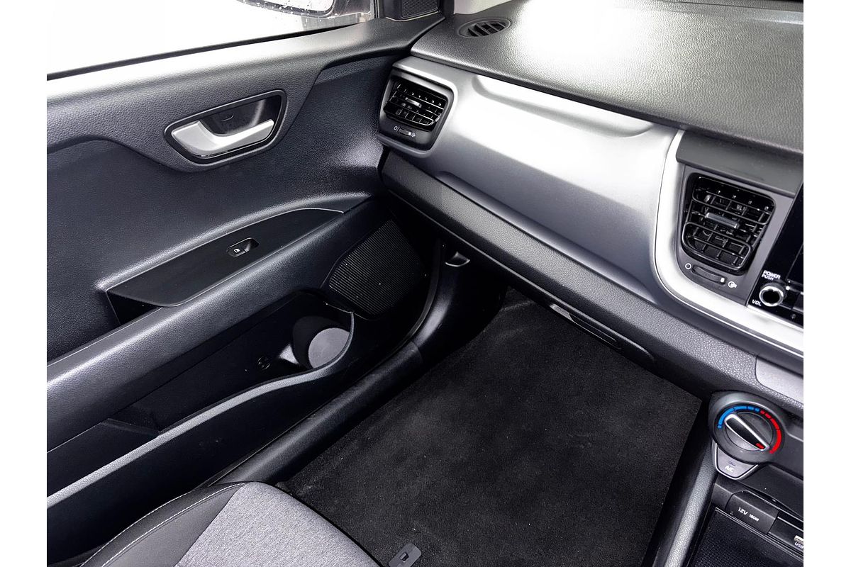 2023 Kia Stonic S YB