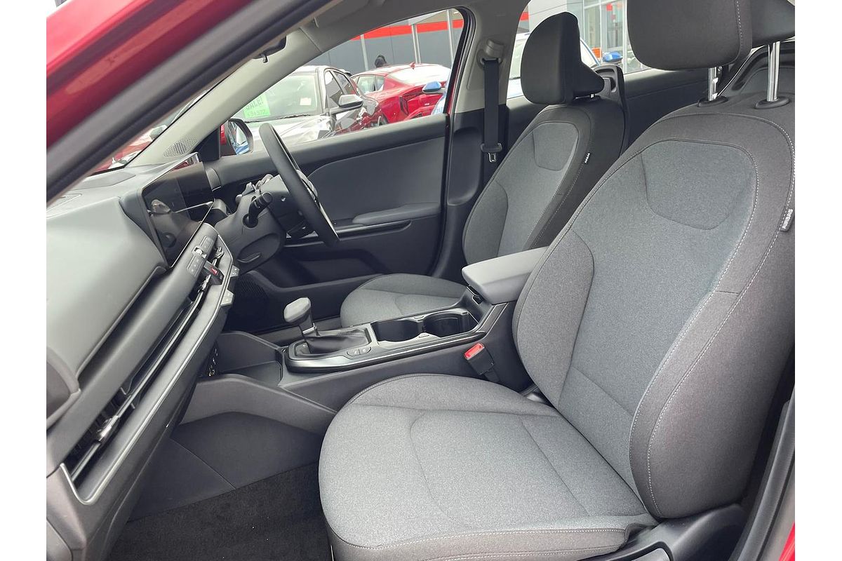 2025 Kia K4 Sport CL4m