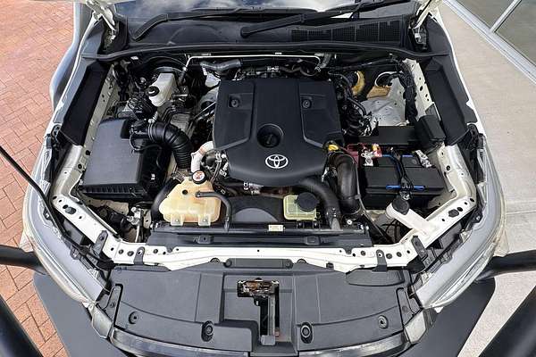 2022 Toyota Hilux SR GUN126R 4X4