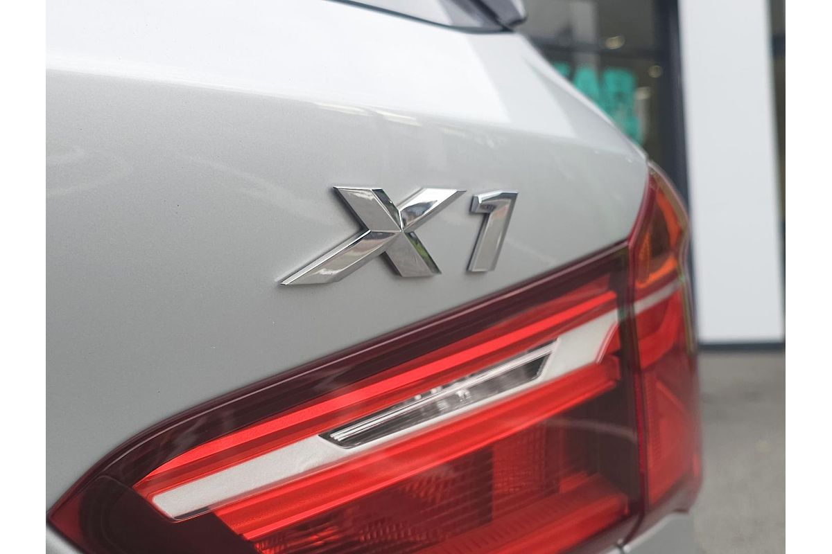 2015 BMW X1 xDrive20d F48
