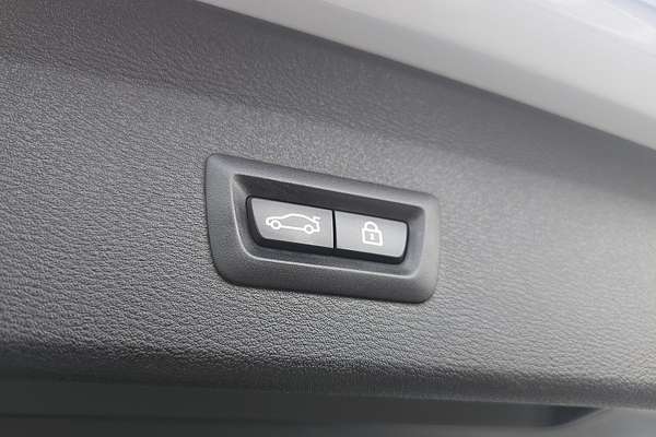 2015 BMW X1 xDrive20d F48