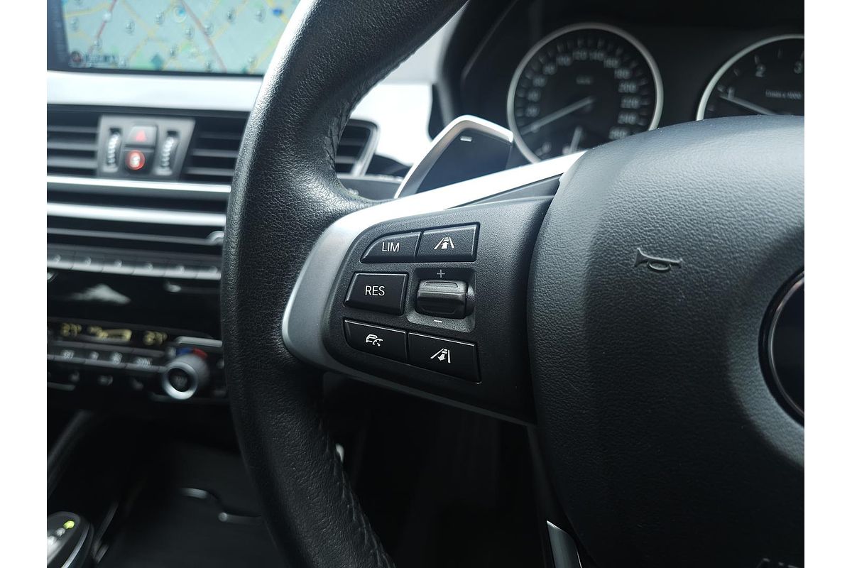 2015 BMW X1 xDrive20d F48
