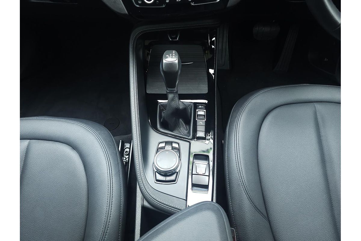 2015 BMW X1 xDrive20d F48