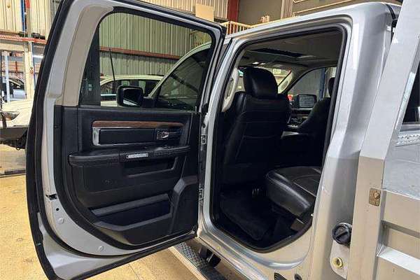 2018 RAM 2500 Laramie  4X4 SWB