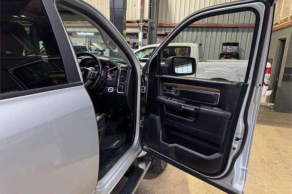 2018 RAM 2500 Laramie  4X4 SWB