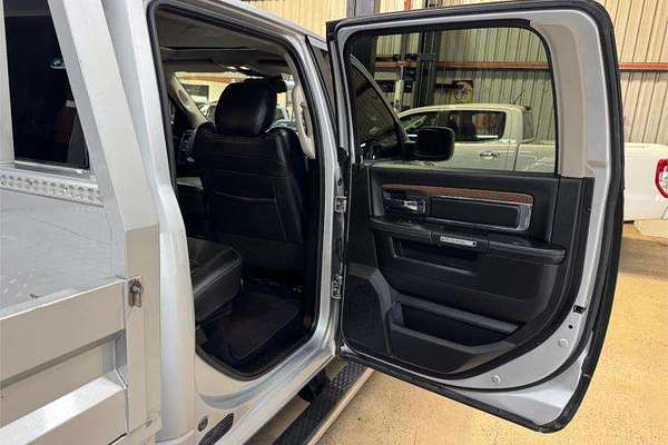 2018 RAM 2500 Laramie  4X4 SWB