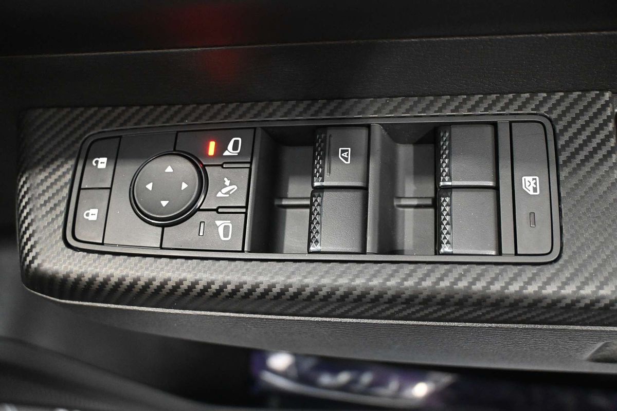 2025 Mitsubishi Triton GLS MV 4X4