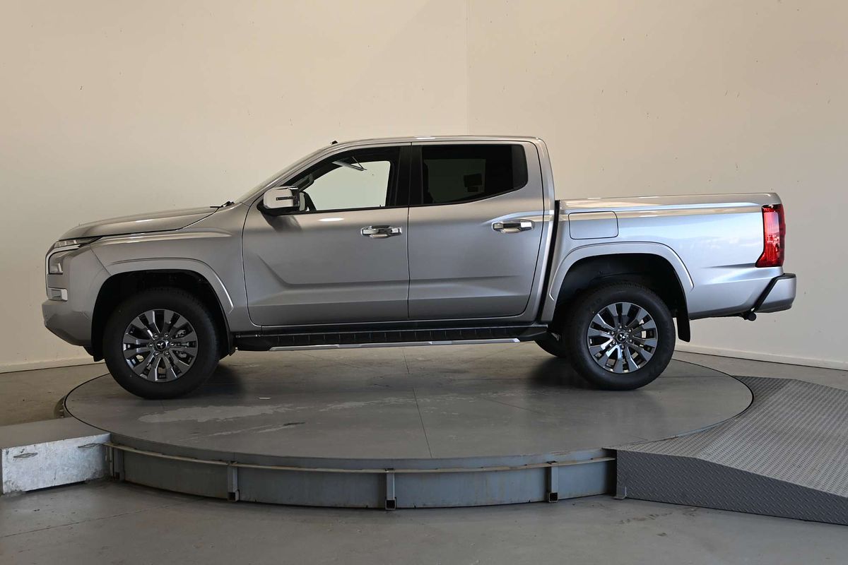 2025 Mitsubishi Triton GLS MV 4X4
