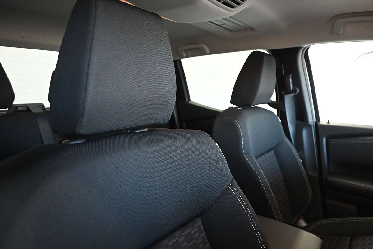 2025 Mitsubishi Triton GLS MV 4X4