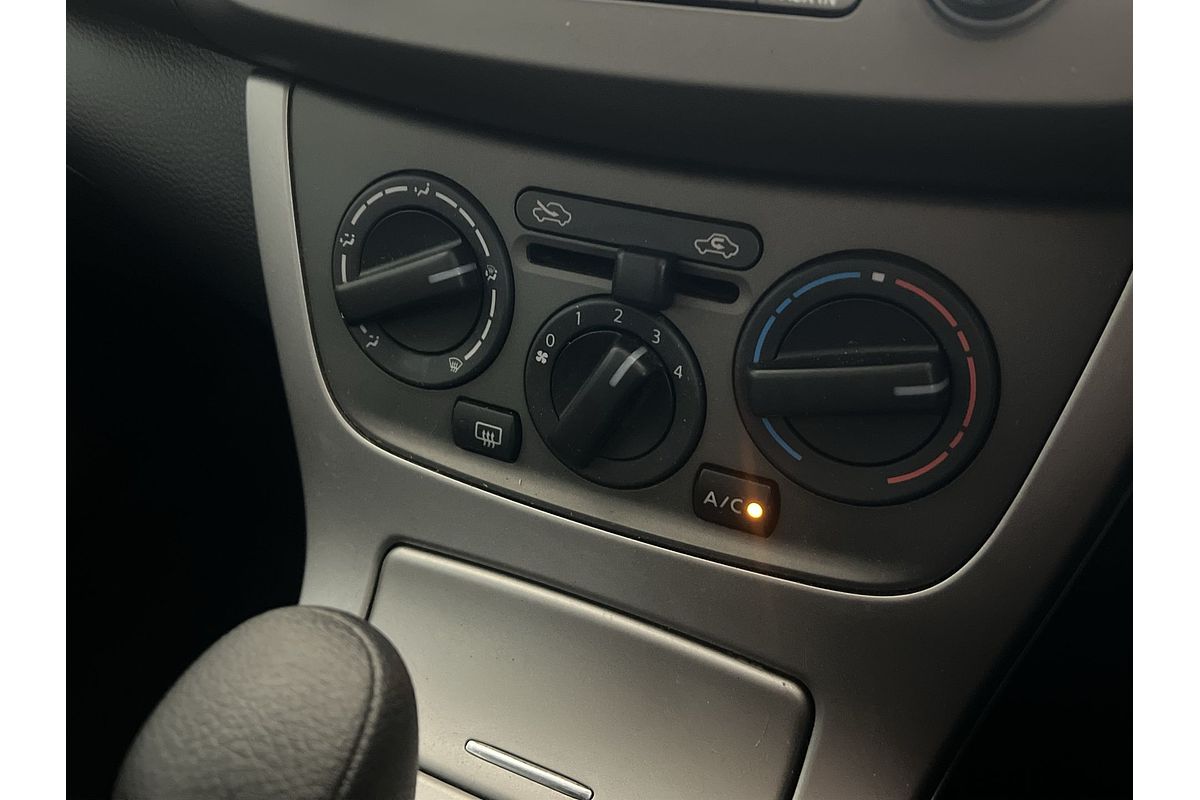 2015 Nissan Pulsar ST B17 Series 2