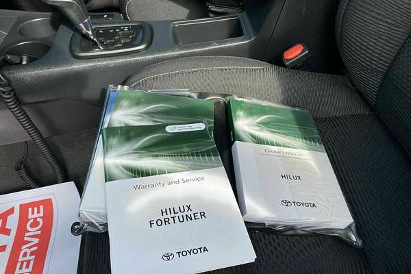 2022 Toyota Hilux SR GUN126R 4X4