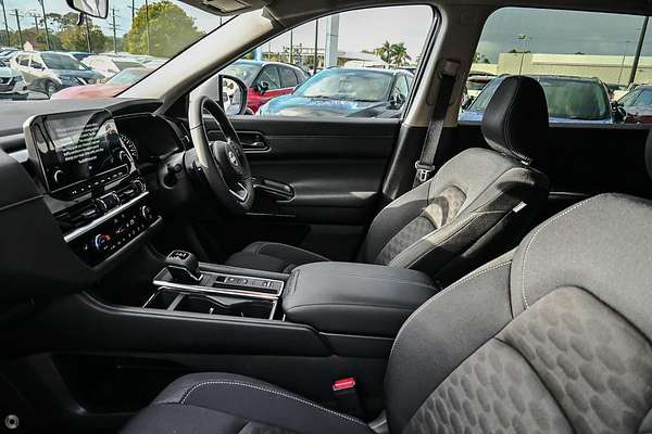 2024 Nissan Pathfinder ST-L R53