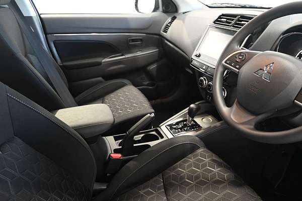 2024 Mitsubishi ASX ES XD