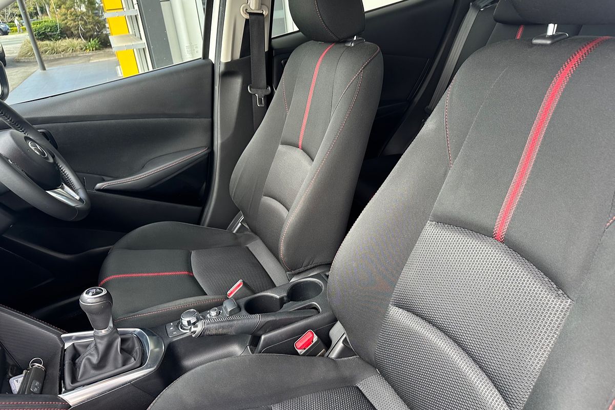 2016 Mazda 2 Genki DJ Series
