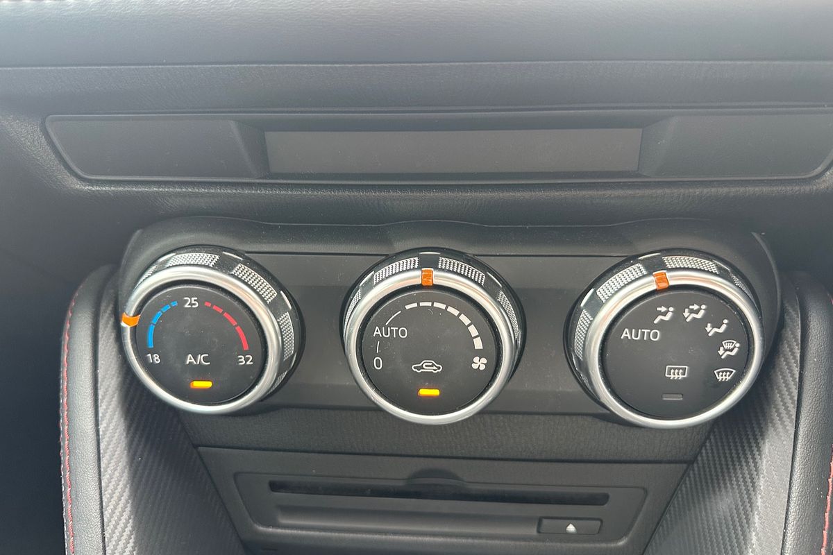 2016 Mazda 2 Genki DJ Series