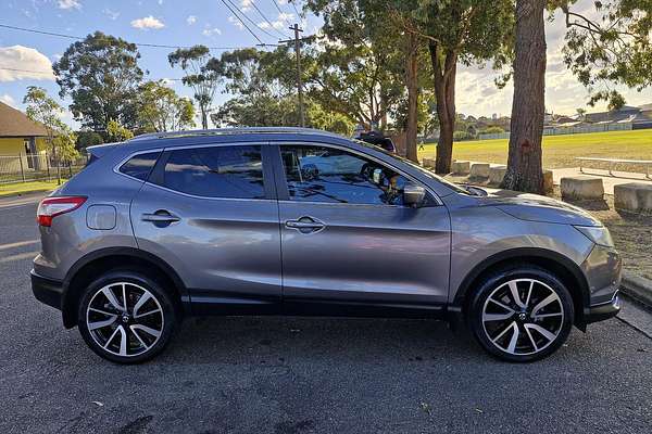 2016 Nissan QASHQAI Ti J11