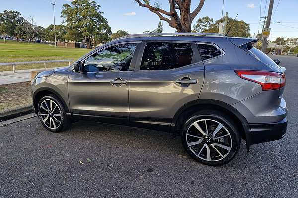 2016 Nissan QASHQAI Ti J11