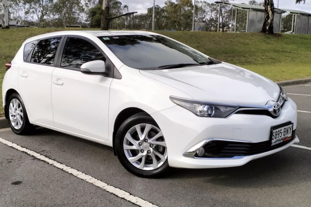 2016 Toyota Corolla Ascent Sport ZRE182R