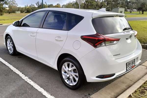 2016 Toyota Corolla Ascent Sport ZRE182R