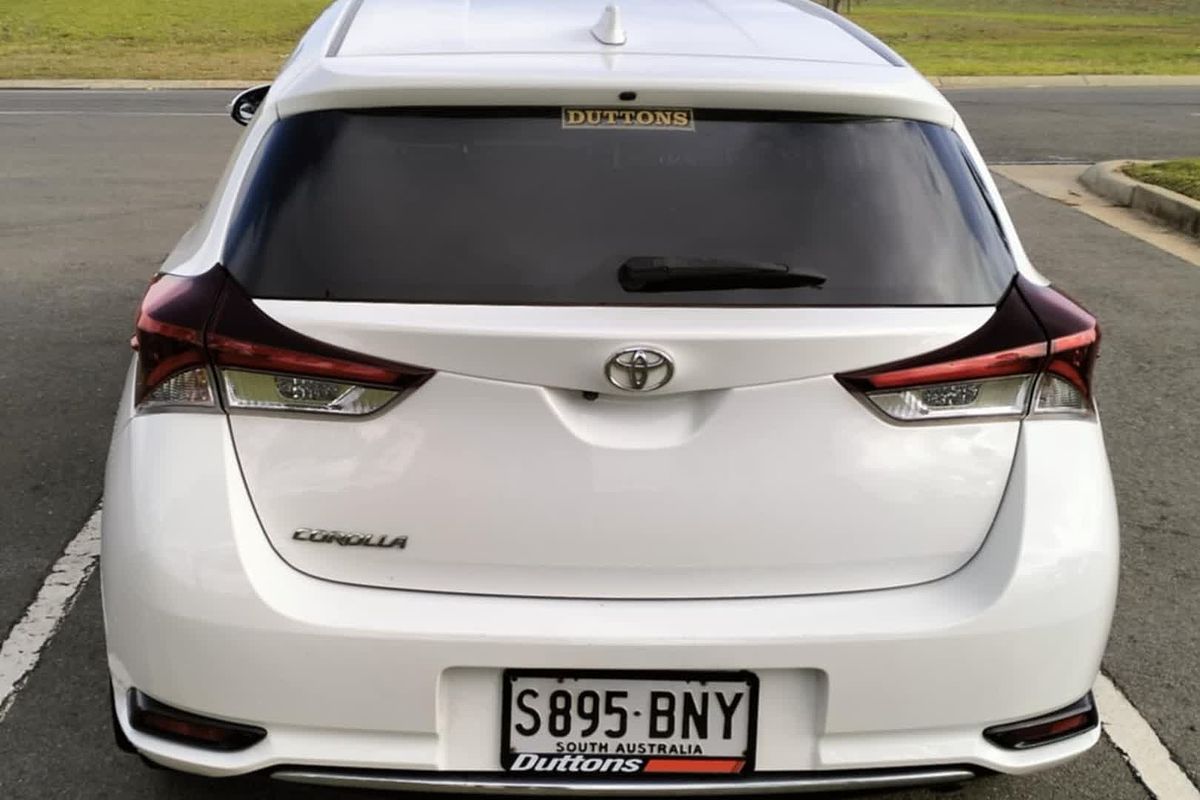 2016 Toyota Corolla Ascent Sport ZRE182R