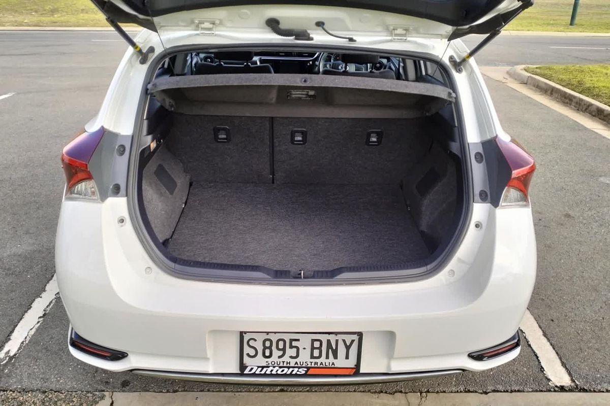 2016 Toyota Corolla Ascent Sport ZRE182R