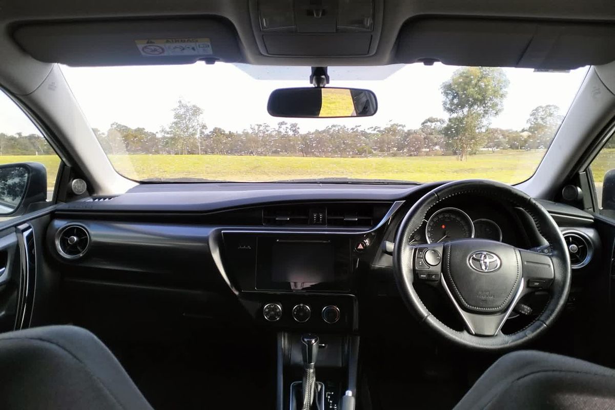 2016 Toyota Corolla Ascent Sport ZRE182R