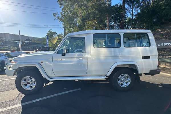 2021 Toyota Landcruiser GXL Troopcarrier VDJ78R
