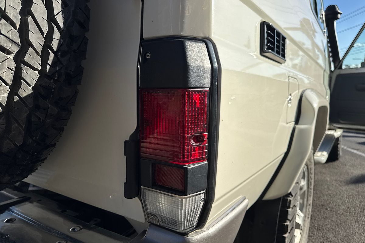 2021 Toyota Landcruiser GXL Troopcarrier VDJ78R