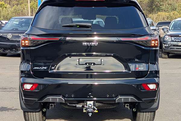 2025 Isuzu MU-X X-TERRAIN
