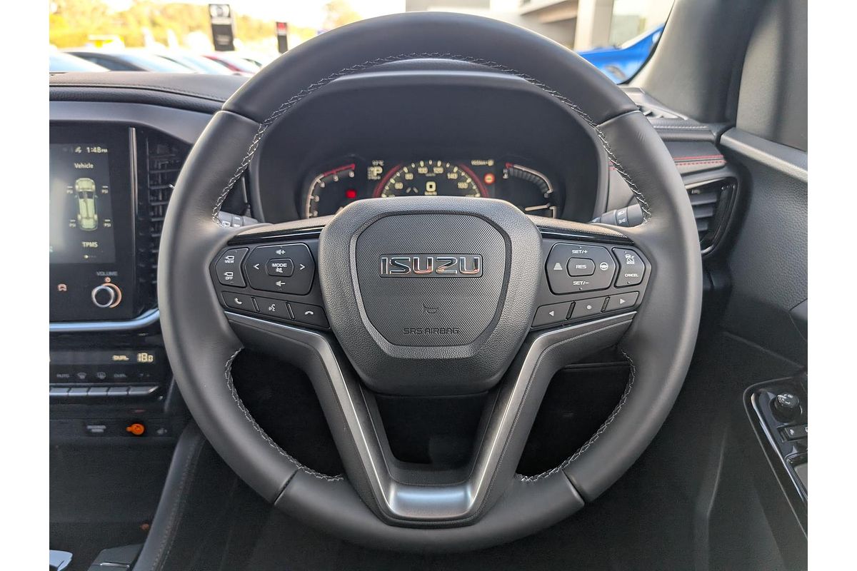 2025 Isuzu MU-X X-TERRAIN