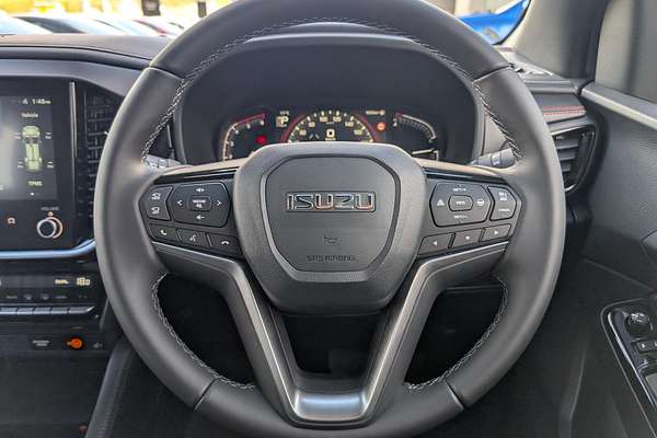 2025 Isuzu MU-X X-TERRAIN