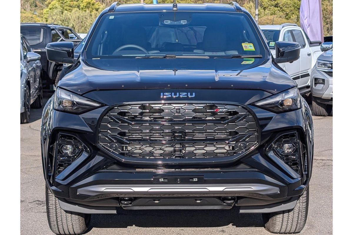 2025 Isuzu MU-X X-TERRAIN