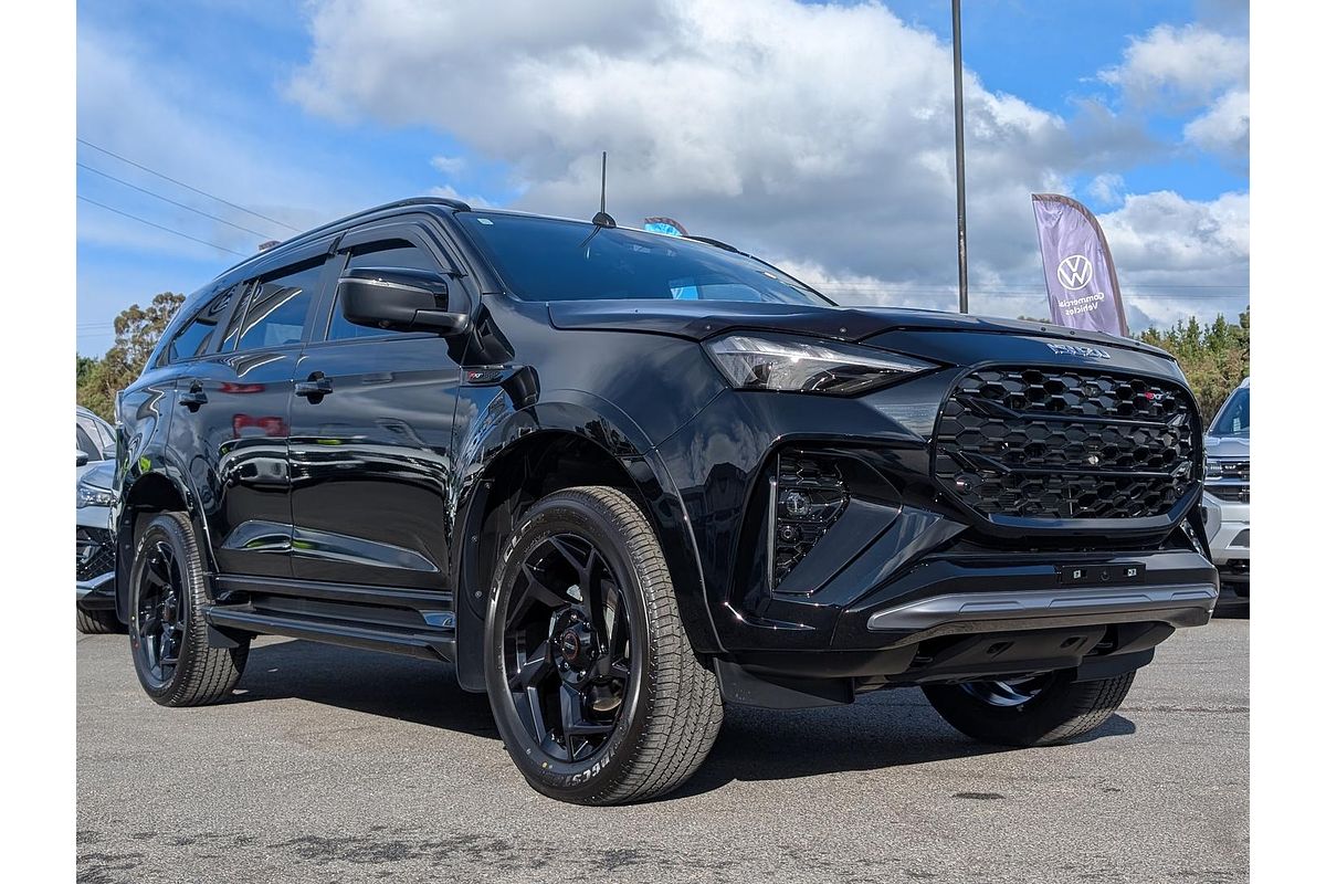 2025 Isuzu MU-X X-TERRAIN