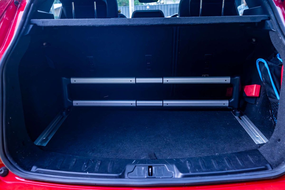 2018 Jaguar E-PACE P250 R-Dynamic First Edition X540