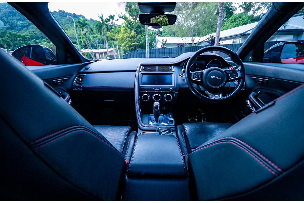 2018 Jaguar E-PACE P250 R-Dynamic First Edition X540