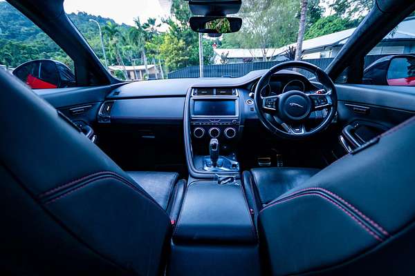 2018 Jaguar E-PACE P250 R-Dynamic First Edition X540