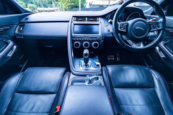 2018 Jaguar E-PACE P250 R-Dynamic First Edition X540