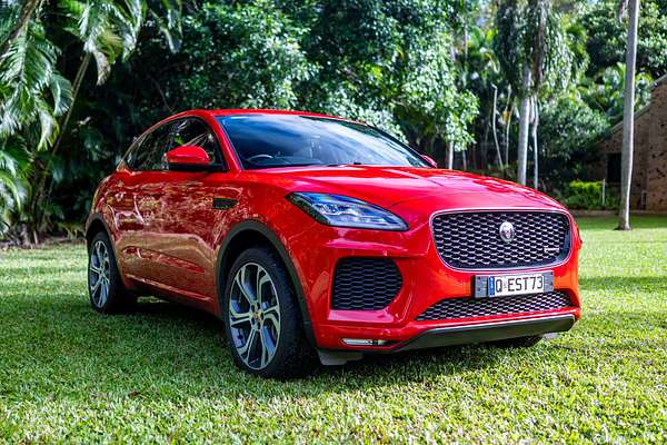 2018 Jaguar E-PACE P250 R-Dynamic First Edition X540