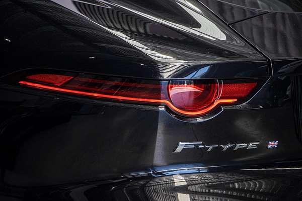 2019 Jaguar F-TYPE R-Dynamic 250kW X152