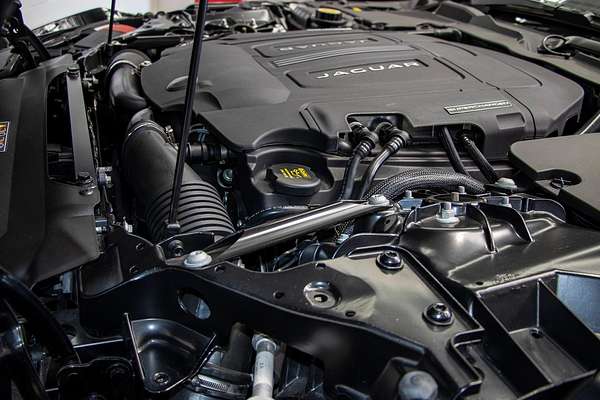 2019 Jaguar F-TYPE R-Dynamic 250kW X152