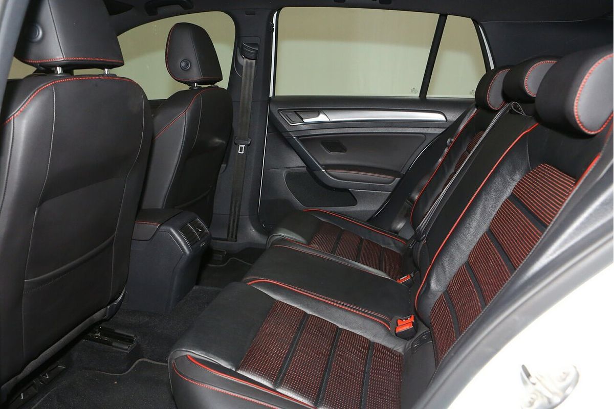 2019 Volkswagen Golf GTI 7.5