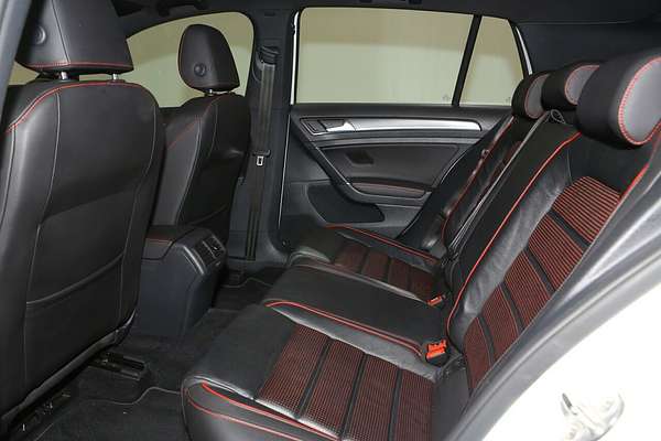 2019 Volkswagen Golf GTI 7.5