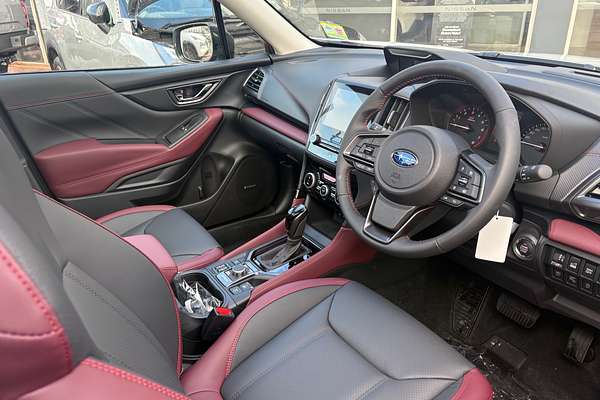 2025 Subaru Forester STI Sport S5