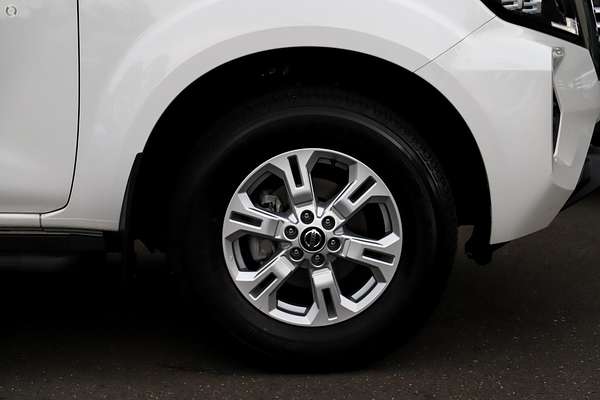 2024 Nissan Navara ST D23