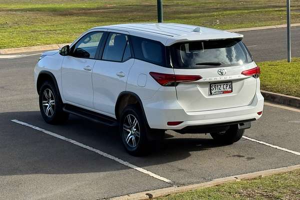 2022 Toyota Fortuner GX GUN156R