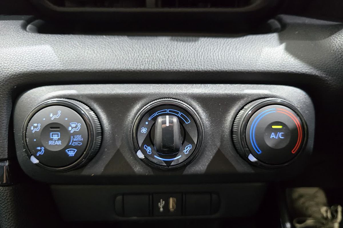 2021 Toyota Yaris Ascent Sport MXPA10R